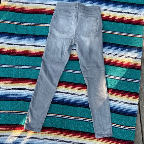 Gray Old Navy Rockstar Jeans - Size 6 - Picture 5 of 5